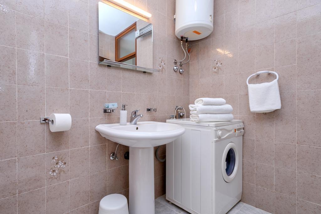 Mi Apartment Stari Grad  Eksteriør bilde