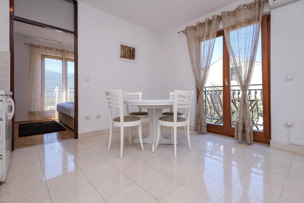 Mi Apartment Stari Grad  Eksteriør bilde
