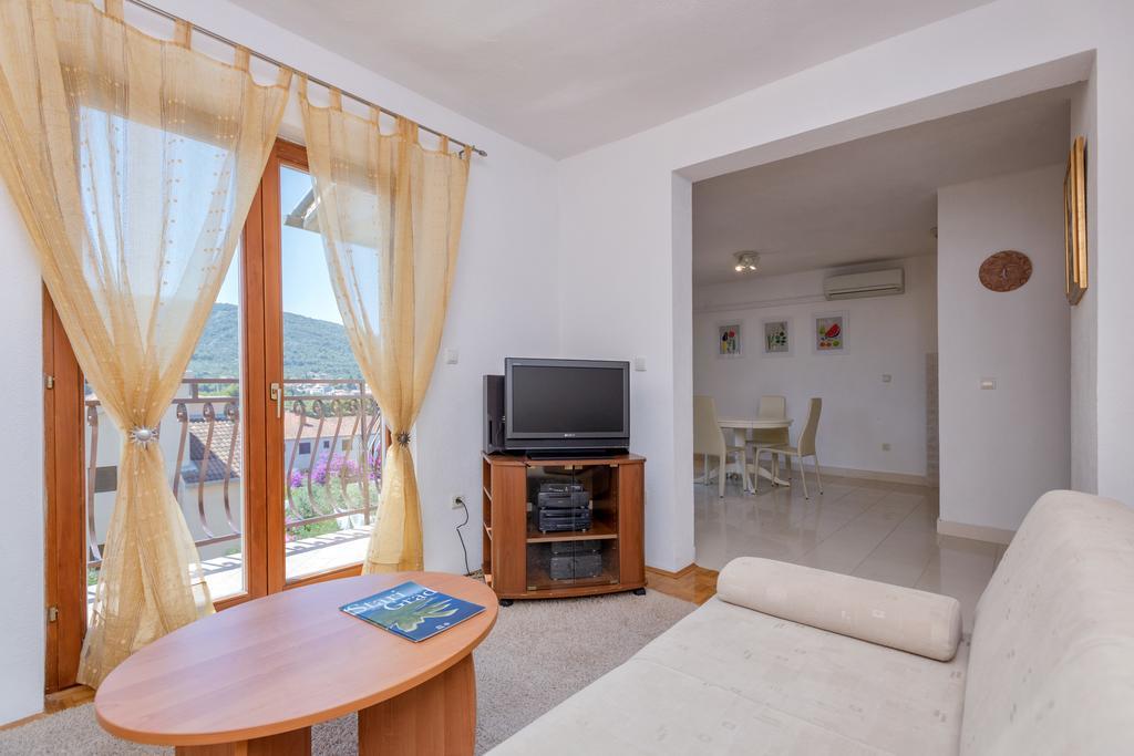 Mi Apartment Stari Grad  Eksteriør bilde